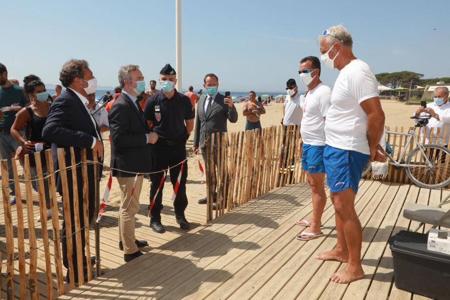 Le secrétaire d'état au tourisme était à la Londe ce matin pour participer à une réunion avec les professionnels du secteur aux côtés de François de Canson, maire de la ville, également président du Comité régional tourisme.  