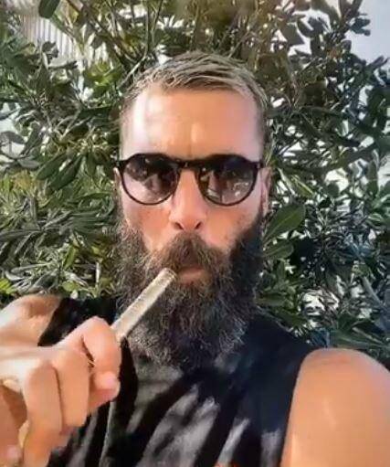 Benoit Paire prend une pause à Ramatuelle.