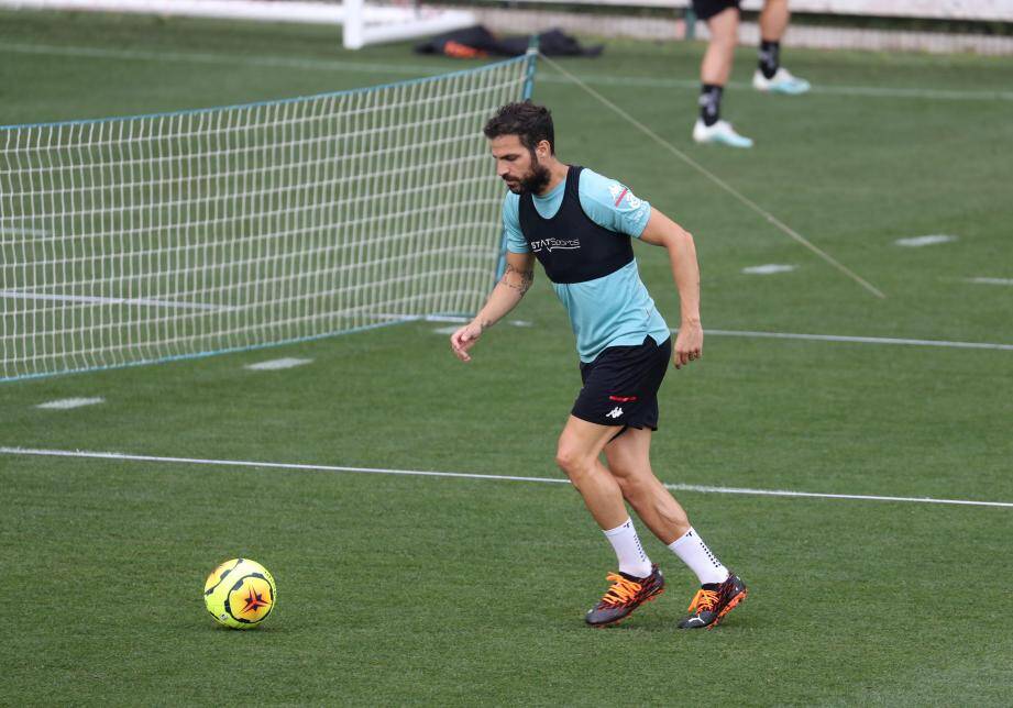 Cesc Fabregas dans le onze de départ face à Nîmes.