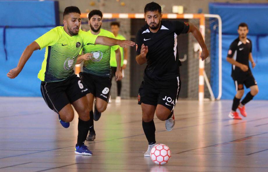 Le capitaine toulonnais, Thiago Souza. 
