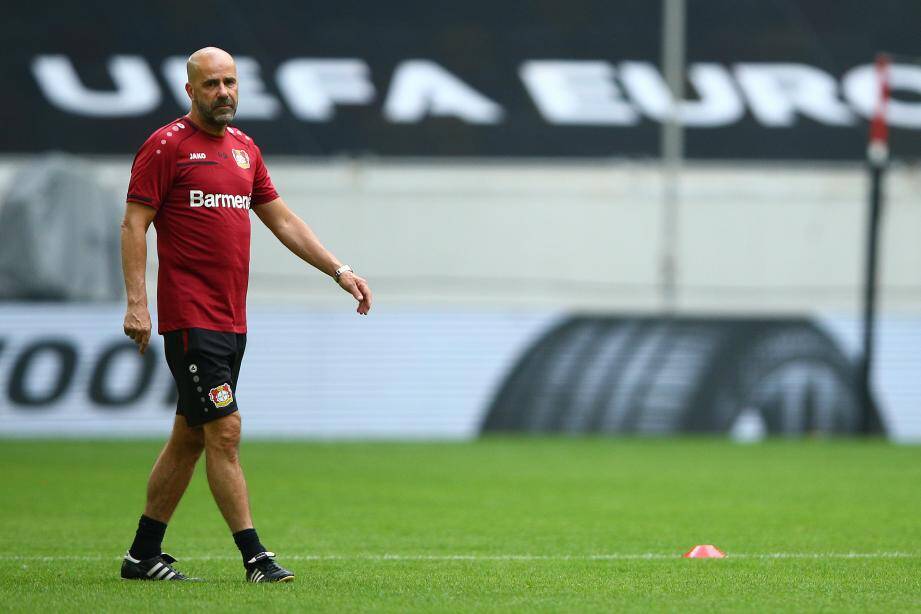 Peter Bosz a côtoyé l'attaquant de l'OGC Nice Kasper Dolberg à l'Ajax Amsterdam.