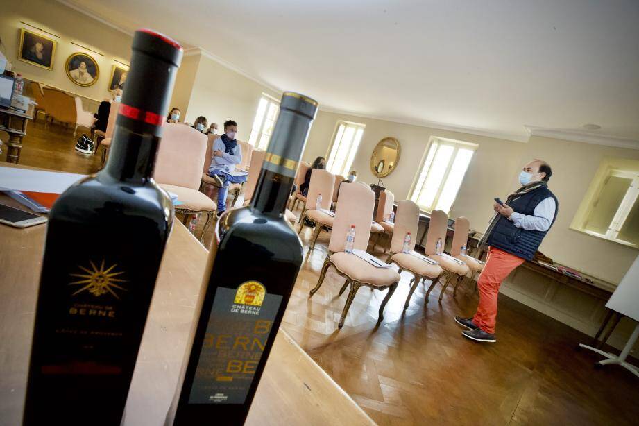 Diplome Universitaire D œnotourisme Le Nouveau Millesime En Maturation En Dracenie Var Matin