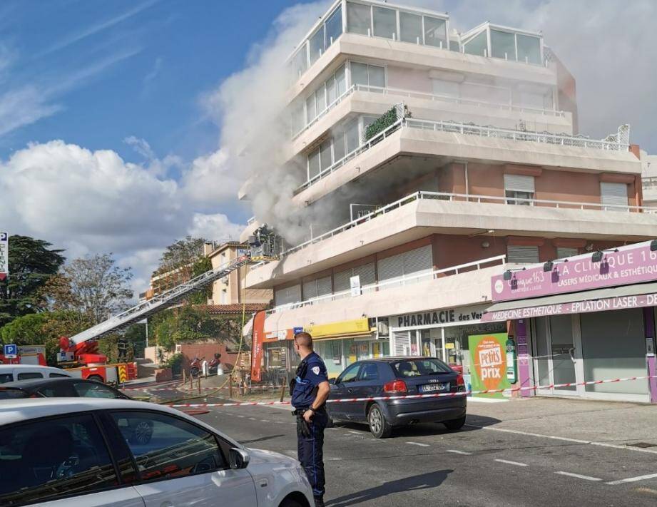 Six personnes évacuées en raison de l'incendie d'un studio à CagnessurMer NiceMatin