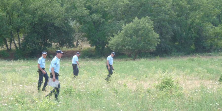 Un corps en d composition d couvert Flassans Var Matin