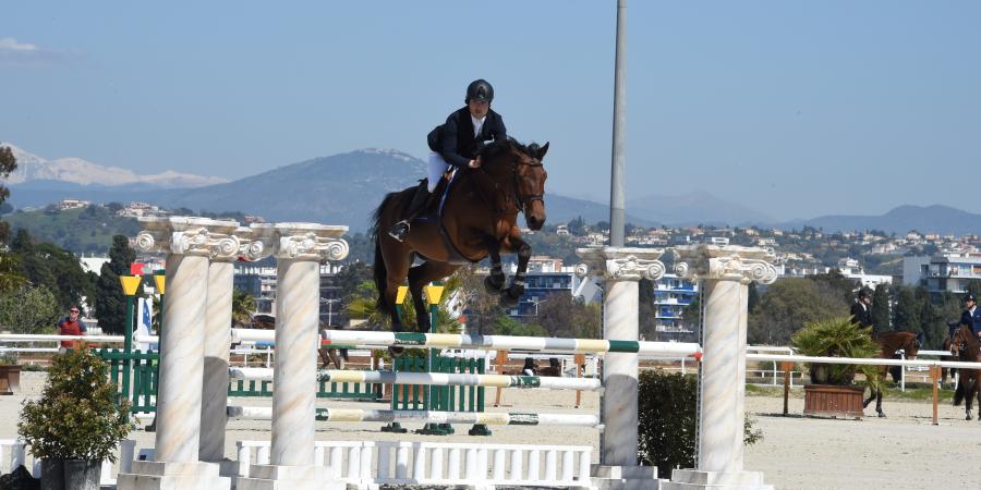 Miguel Blancpain jockey pass de l autre c t Nice Matin