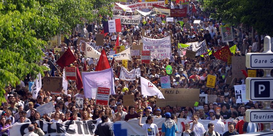 Photos 12 Images Qui Montrent Que Les Manifestations Anti Fn Ont Rassemble Moins De Monde Qu En 02 Nice Matin