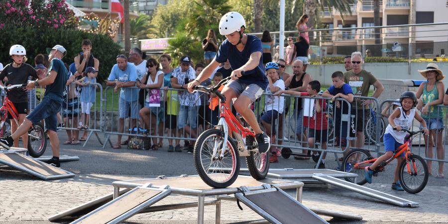 Velo acrobatique online