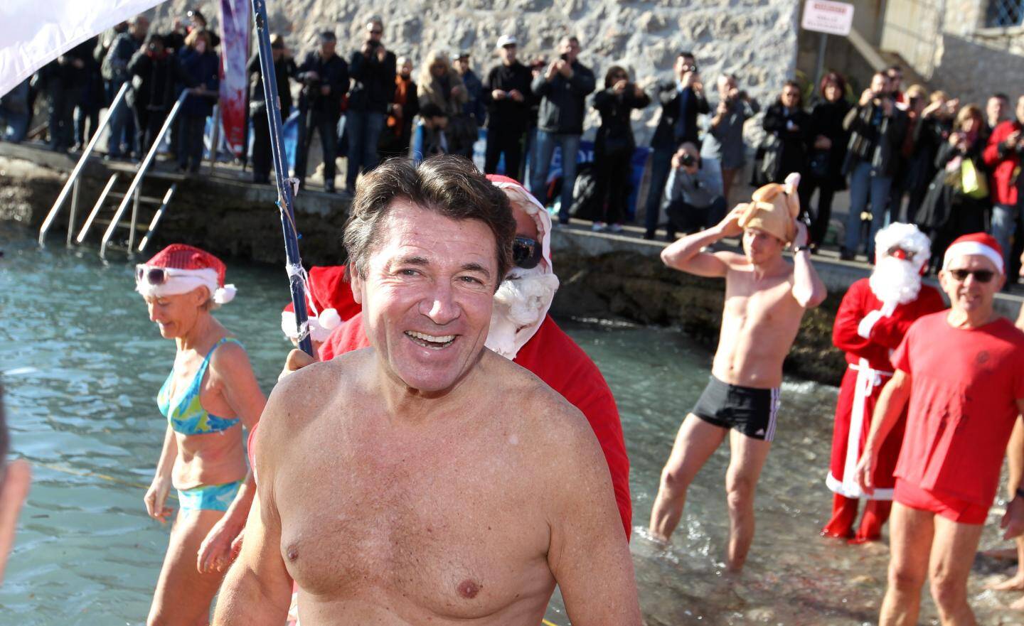 Christian Estrosi au bain de Noël de la FSGT
