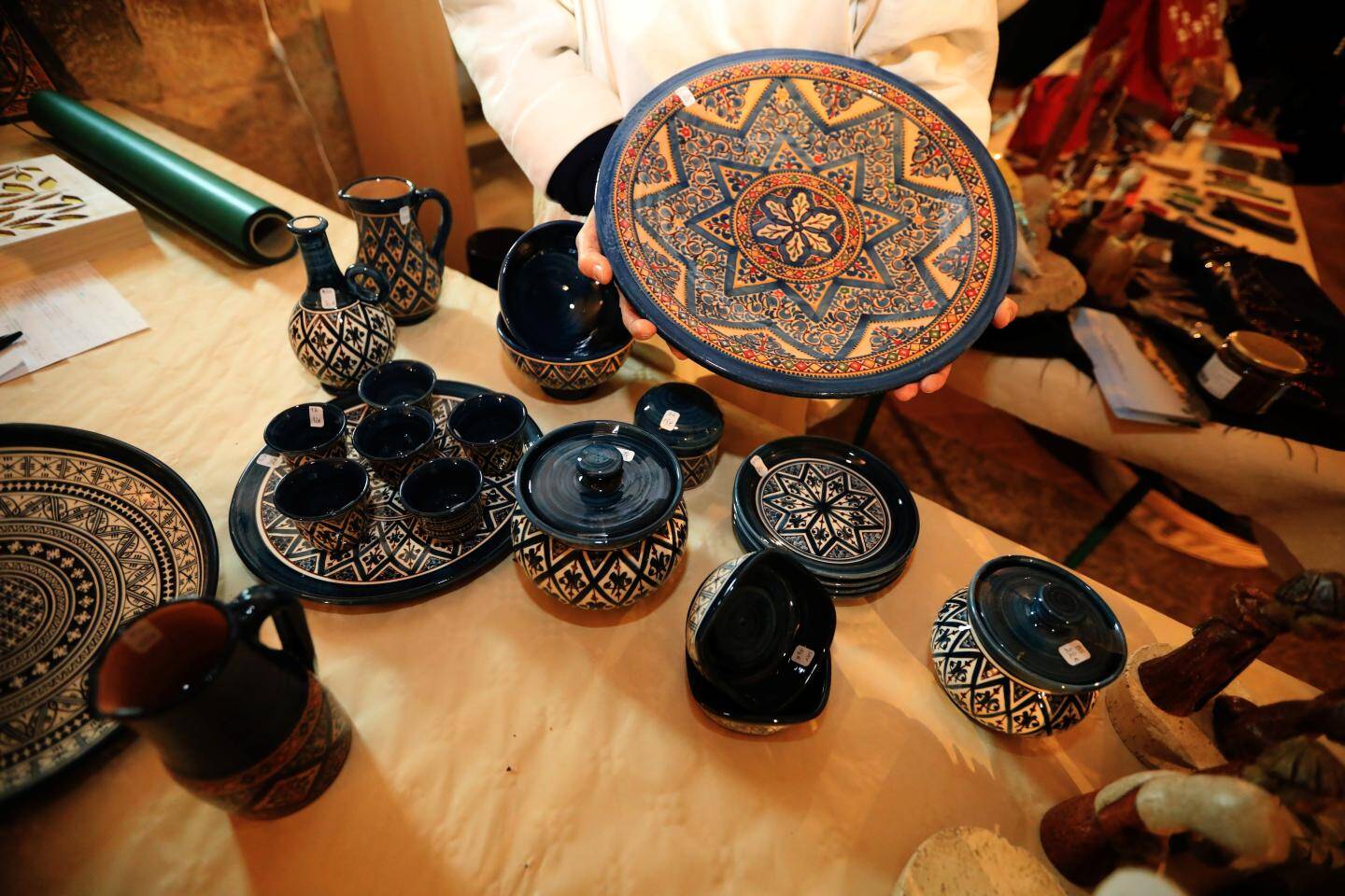 sandales cuir artisanat monastique