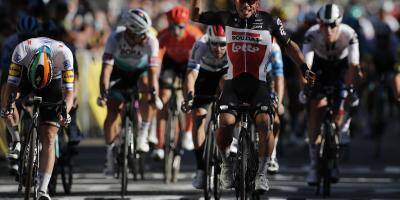 Caleb Ewan s'impose au sprint dans la dernière étape du Tour de France au départ de Nice