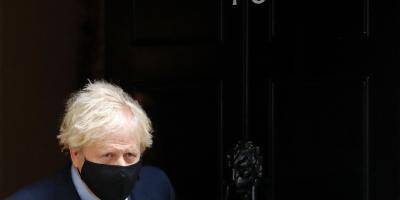 Boris Johnson s'isole après un contact avec une personne testée positive au Covid-19