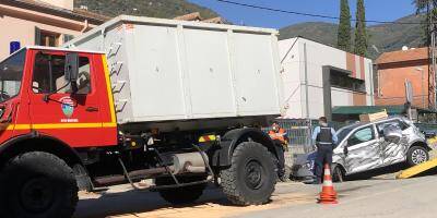 Un camion de pompiers emboutit une voiture à Breil-sur-Roya, grosse frayeur pour les occupants