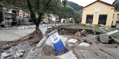 Encore 3.000 foyers privés d'électricité dans les Alpes-Maritimes après le passage de la tempête Alex
