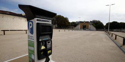 Le stationnement va-t-il rester gratuit en surface à Toulon?