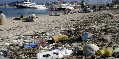 Pollution en Méditerranée: les pays doivent agir d'urgence pour éviter le pire