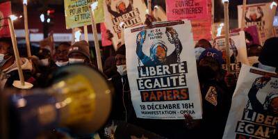Plus d'un millier de sans-papiers défilent à Paris à l'occasion de la journée internationale des migrants