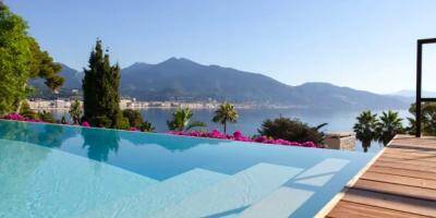 Jaccuzzi, vue panoramique, salle de bal.... 9 villas complètement dingues à louer sur Airbnb sur la Côte d'Azur