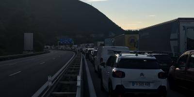 L'A8 coupée à Nice en raison de sangliers sur les voies
