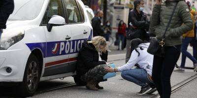 Attentat à Nice: trois morts, l'assaillant identifié, Macron sur place... ce que l'on sait à 16h30