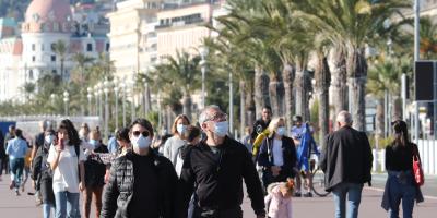 Allègement du confinement: la promenade des Anglais de nouveau noire de monde ce dimanche