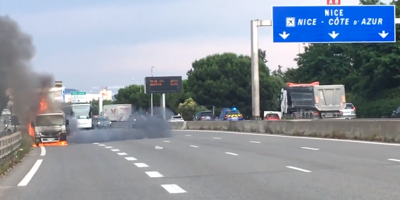 VIDEO. Un camion en flammes sur l'autoroute A8 à la sortie de Nice, le trafic complètement à l'arrêt en direction de Cannes