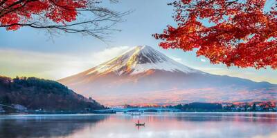 La neige est enfin tombée sur le Mont Fuji au Japon, la plus tardive jamais vue