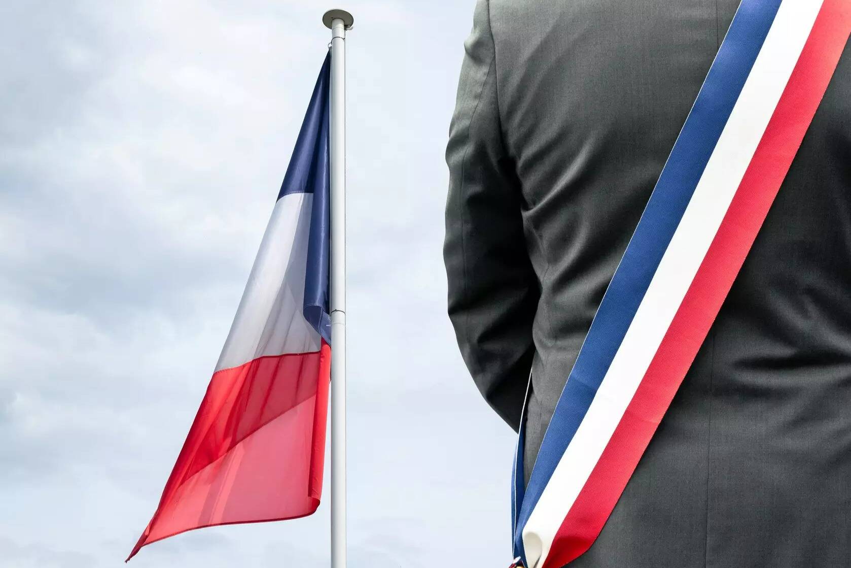 Un père de famille de 27 ans condamné pour avoir menacé de "tuer" le maire de son village dans l'Hérault