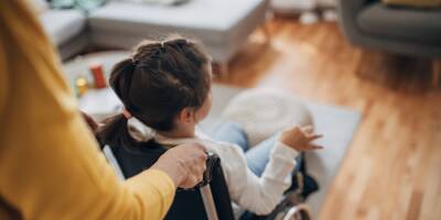 Accéder à un logement, suspendre le remboursement d'un crédit, être hébergé près de l'hôpital... Les députés approuvent des mesures pour faciliter la vie des parents d'enfants malades ou handicapés