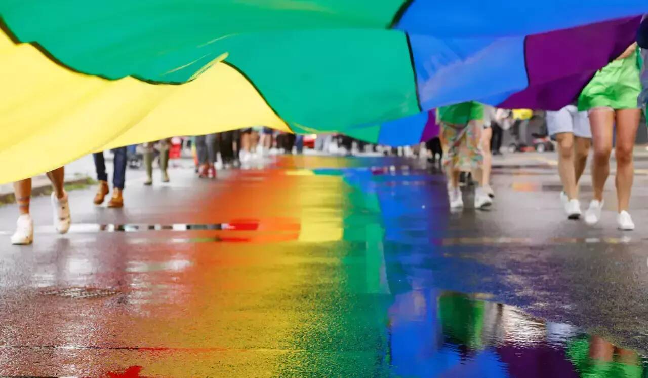 Face à la transidentité de leur enfant, des parents convaincus d'avoir "fait le bon choix"