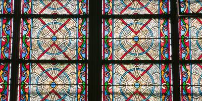 De nouveaux vitraux à la cathédrale Notre-Dame à la place de ceux conçus par Viollet-le-Duc: une pétition lancée contre cette idée