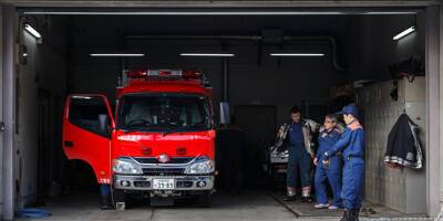 Un trou béant de six mètres de profondeur et large de dix mètres: un homme coincé depuis plus de 24 heures dans un affaissement de la chaussée au Japon