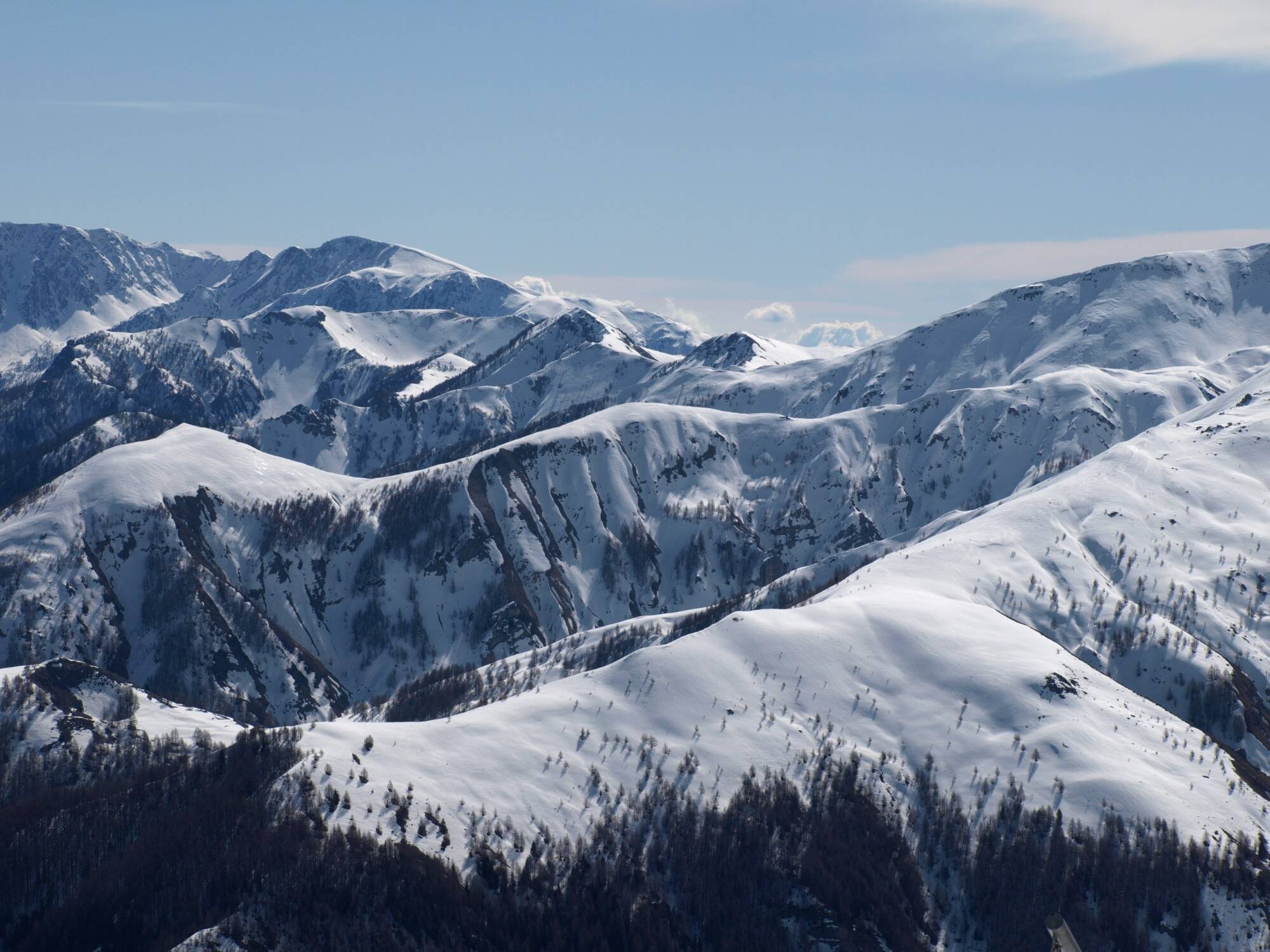 The beautiful images of this Sunday’s snow in the Maritime Alps