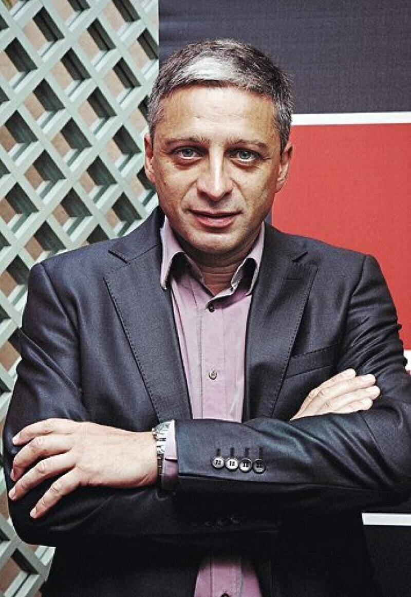 Le journaliste Jean-François Achilli dénonce son licenciement "politique" de Radio France