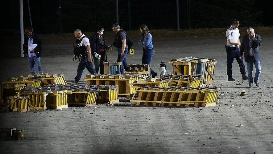 Incident de tir, enquête... Ce que l'on sait au lendemain du feu d'artifice qui a fait deux morts à Cholet