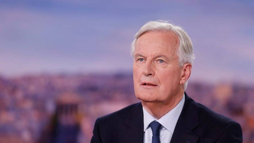 Barnier encore confiant, Macron ne "croit pas" à la censure, mercredi décisif avec le RN comme arbitre... Le point sur l'interview du Premier ministre et la crise politique