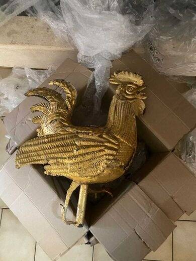 Le mystère du vol d'un coq doré dans l'Hérault résolu après un quart de siècle