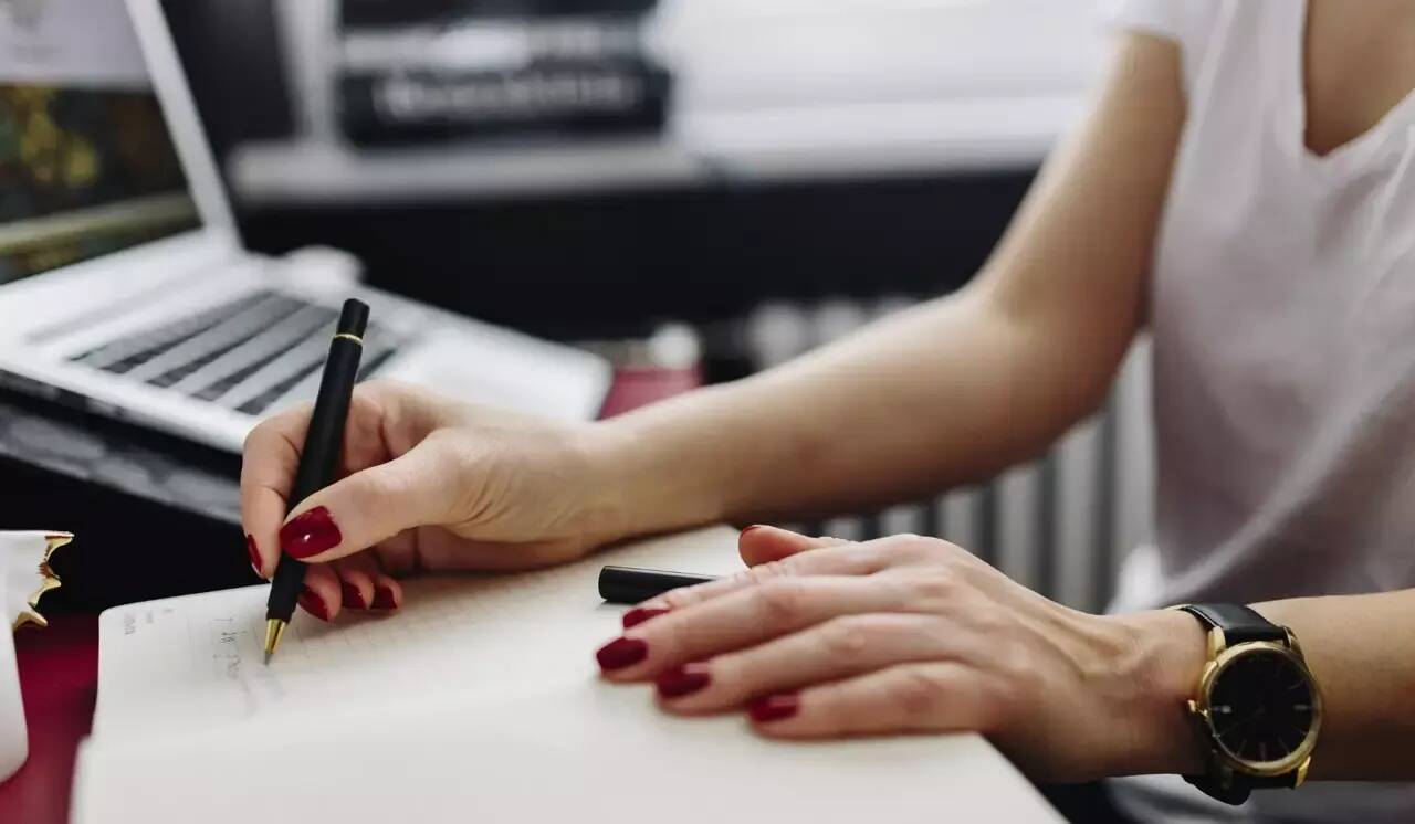 Je suis salarié, est-il vrai que je vais devoir payer pour utiliser mon compte personnel de formation?