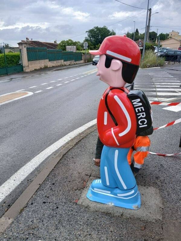 Remords ou culpabilité? La figurine d'Arthur restituée deux jours après son vol devant l'école primaire de Flayosc