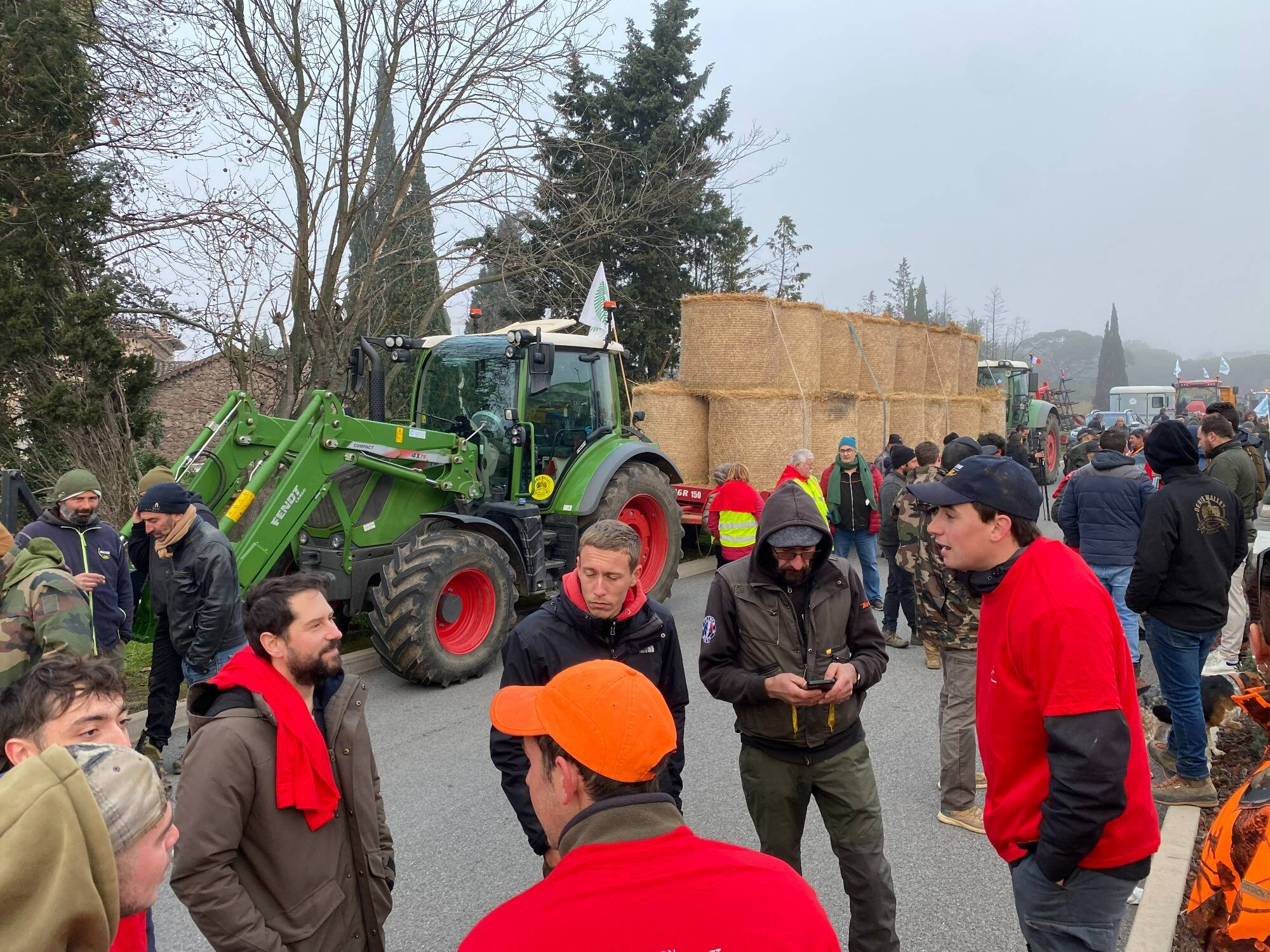 L'opération des agriculteurs vient de démarrer dans l'Est-Var et pourrait durer 48 heures