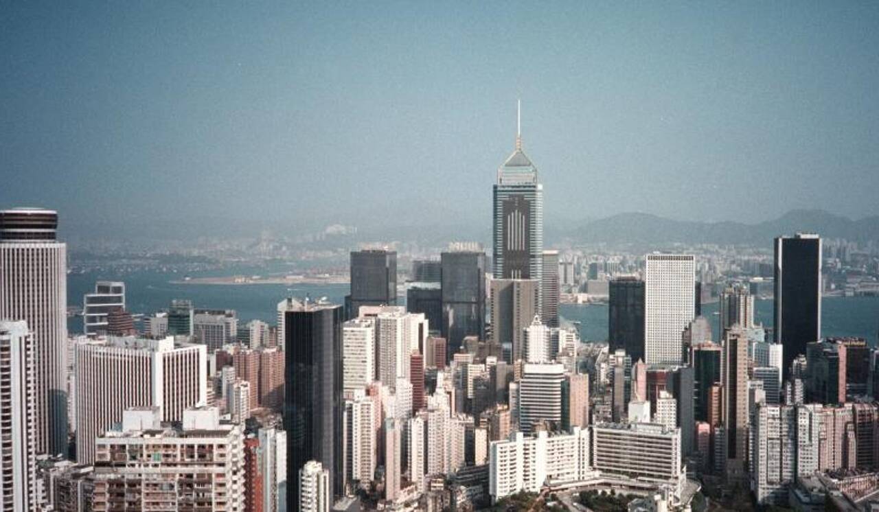 Covid-19: le désordre s'empare de Hong Kong à l'approche du dépistage massif de ses habitants