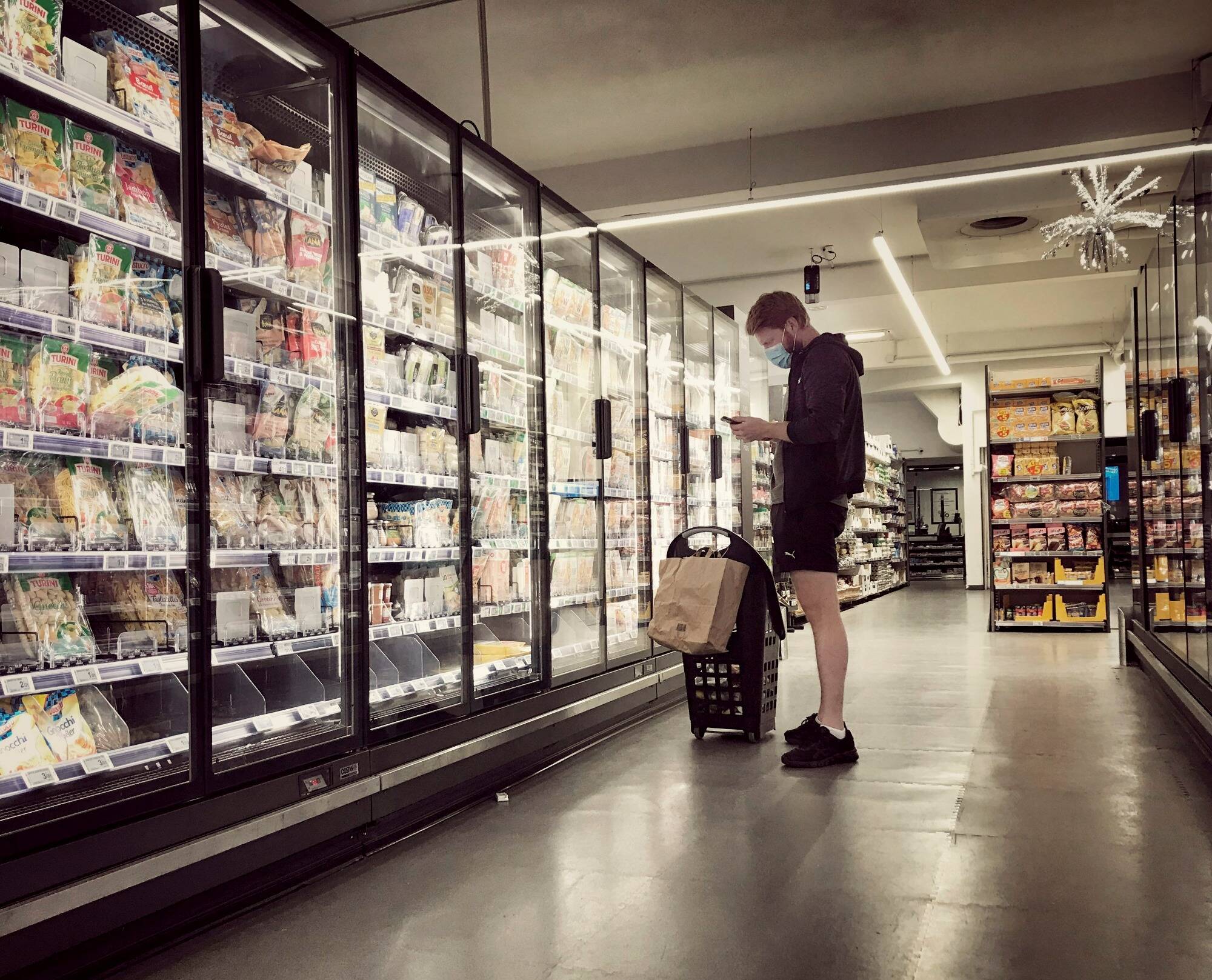 "Je mets des Sillères, sinon je ne nourris plus ma famille": cette Azuréenne, mère de cinq enfants, explique comment elle fait face à l'inflation