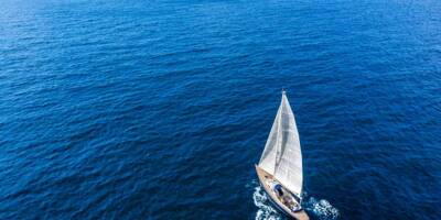 Montrer au monde que "tout est possible": en phase terminale, une jeune navigatrice se lance le défi de réaliser le tour du monde à la voile en solitaire