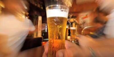 Les Français boivent toujours beaucoup d'alcool mais moins et les excès augmentent chez les femmes