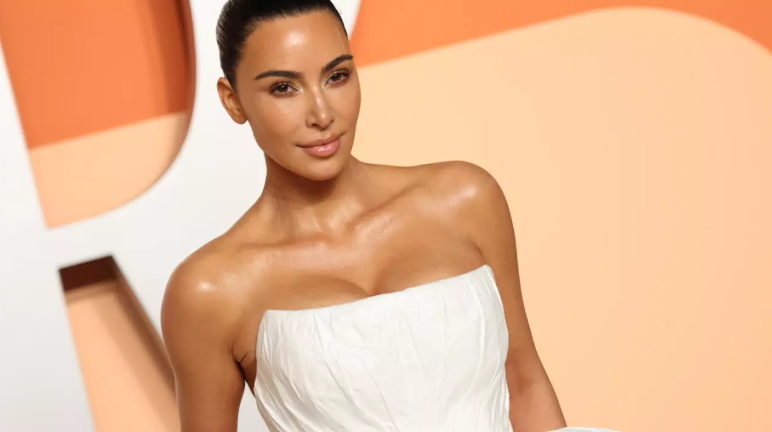 Aux assises, la soirée de l'"imprévisible" Kim Kardashian racontée par son personnel