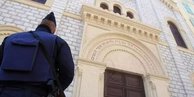Darmanin demande un renforcement de la sécurité devant les lieux de culte juifs