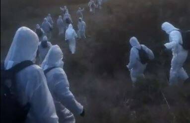 Une cimenterie Lafarge à l'arrêt après avoir été dégradée par des activistes écologistes près de Marseille