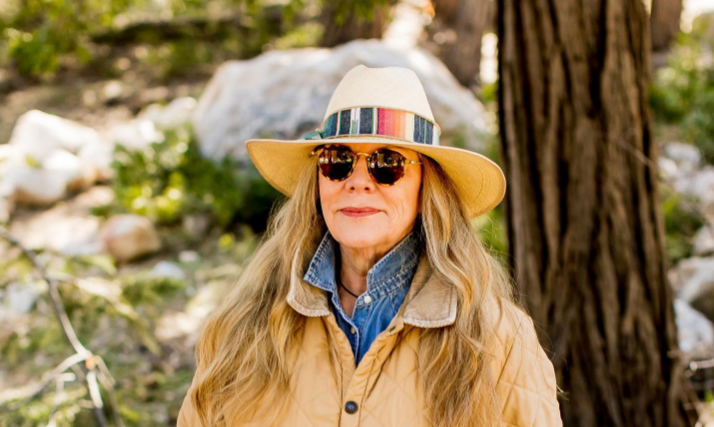 Une commerçante américaine tuée pour avoir affiché un drapeau arc-en-ciel sur la devanture de son magasin, émotion dans tout le pays