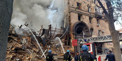 Guerre en Ukraine: images macabres après des bombardements sur Zaporijjia