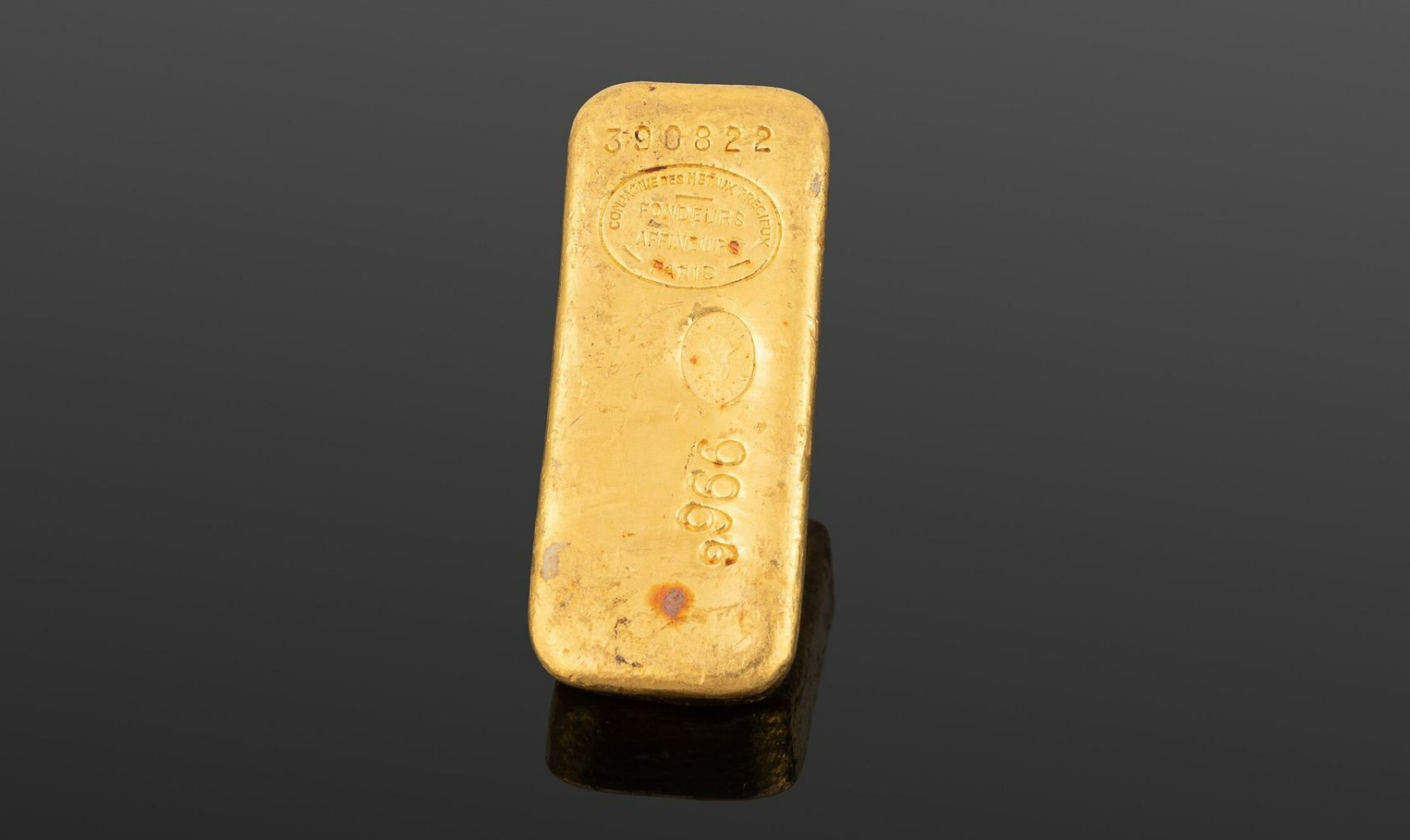 Ils dérobent un lingot d'or et 300.000 euros à une octogénaire dans un Ehpad: un couple en charge du ménage devant la justice