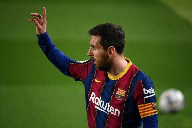 PSG - Neymar : Il devrait y avoir un Ballon d'Or rien que pour Messi